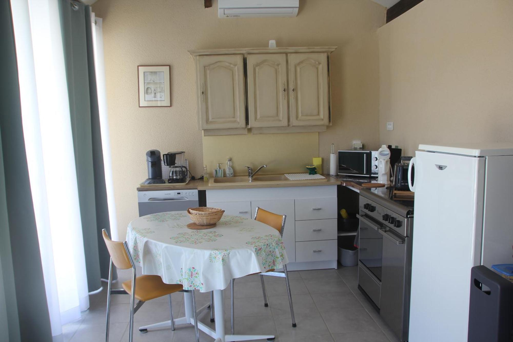 Monlezun Villa Bagian luar foto